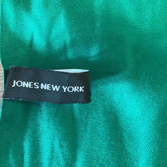 Jones New York Women’s Scarf One Size Green 100% Lightweight Tassel Fringe - Picture 9 of 10